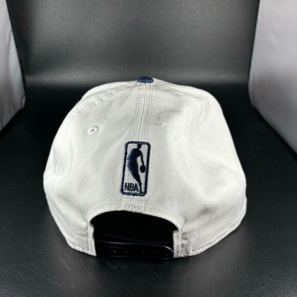 Cleveland Cavaliers New Era NBA 9FIFTY Snapback Hat Cap White Navy NEW NWT - Picture 4 of 6